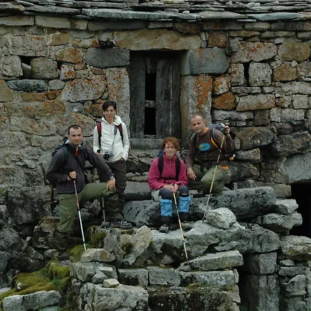 El Mirador 여관 2*