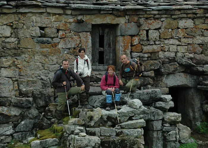 El Mirador Fogadó 2*