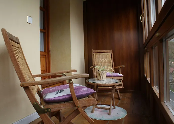 El Mirador Fogadó 2*