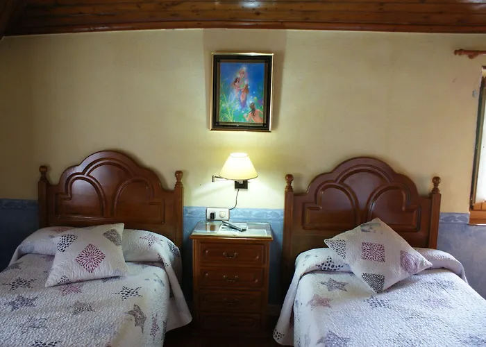 El Mirador Fogadó 2*